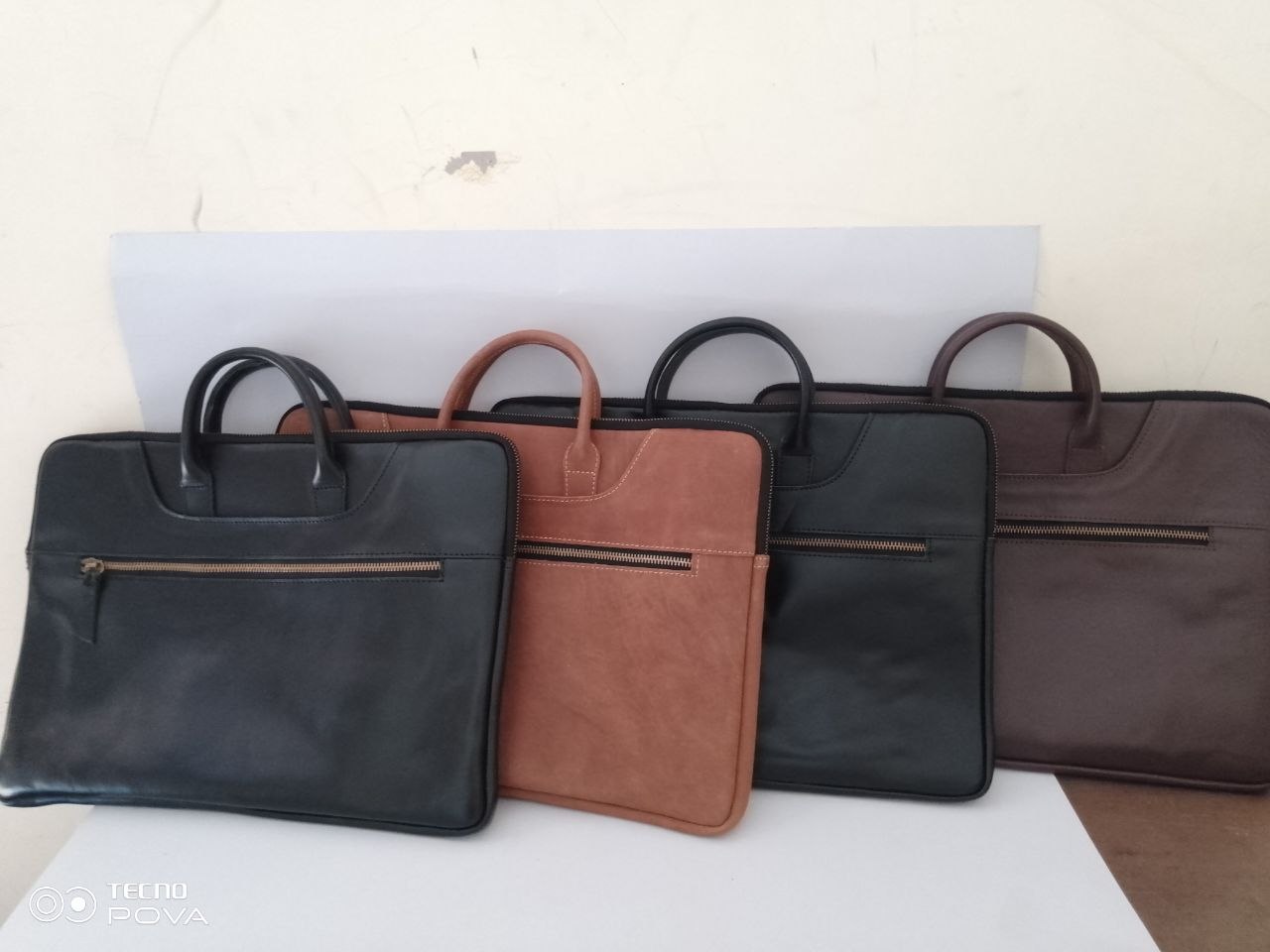 Hand bag
